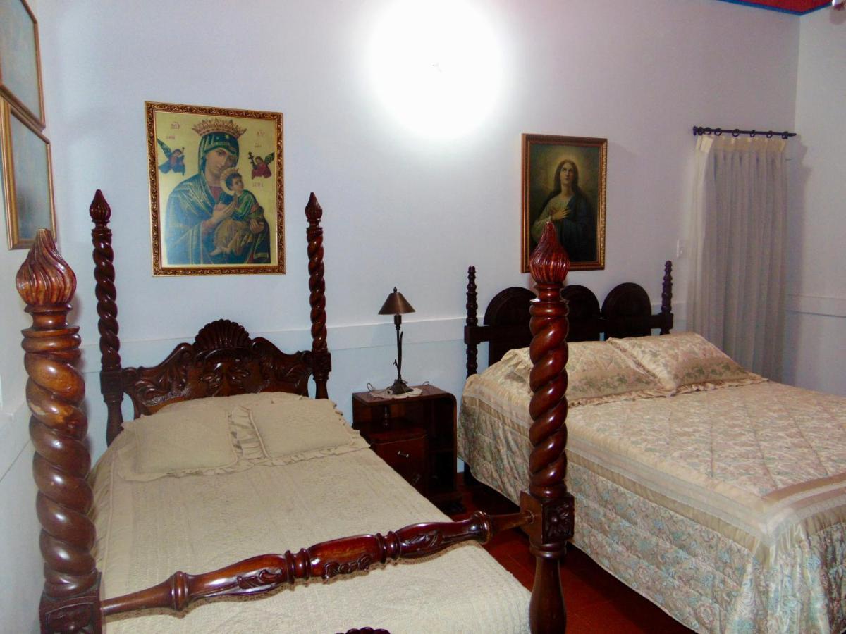 Finca La Colina Bed and Breakfast Calarcá Exteriör bild